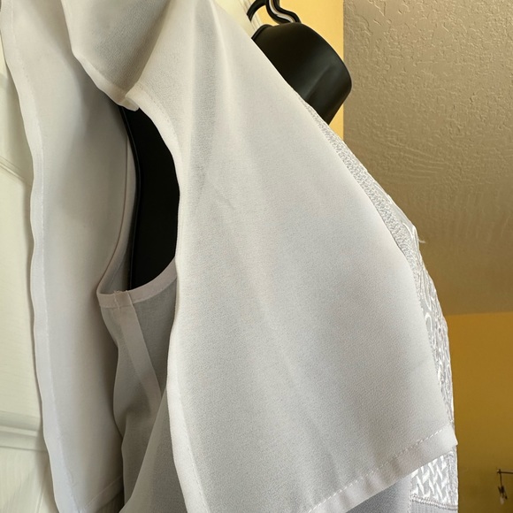 Ariat White Embroidered Blouse - Picture 3 of 4